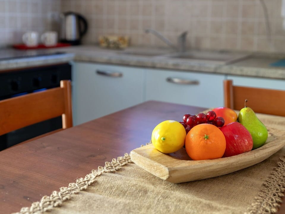 Wood, Tableware, Fruit, Flooring, Produce, Food, Ingredient, Natural Foods, Wood Stain
