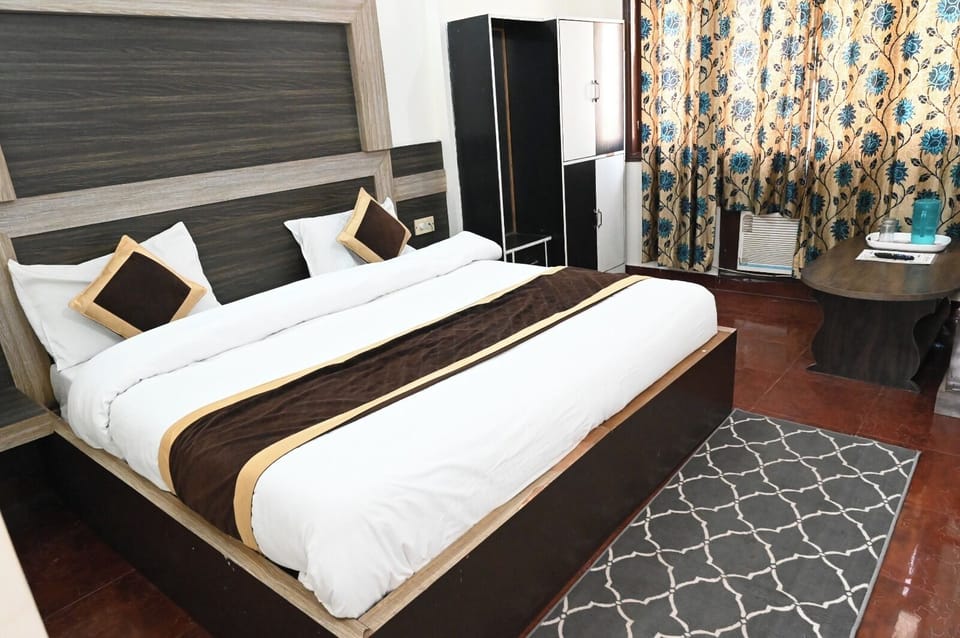 Deluxe Room | Free WiFi