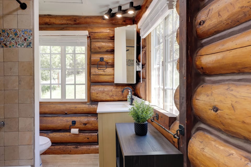 Hike, Bike & Explore: Woodsy Retreat in Mt Laguna! Cottage in Mount Laguna