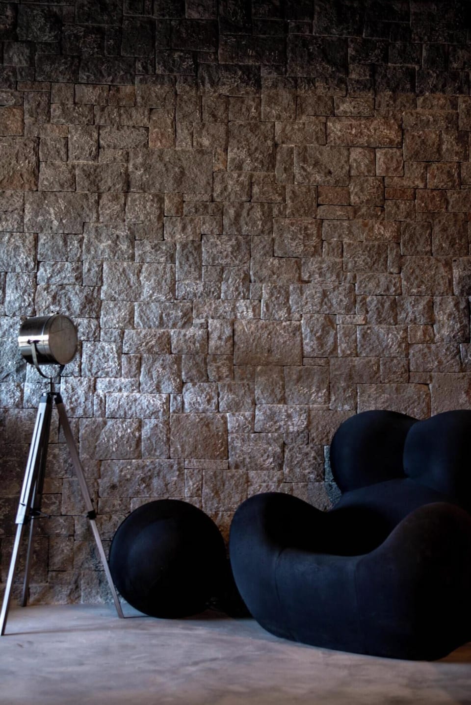 Luxury Villa, Sea View | Living room | 40-inch Smart TV with digital channels, fireplace, Netflix