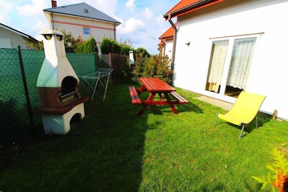 Garden [summer]