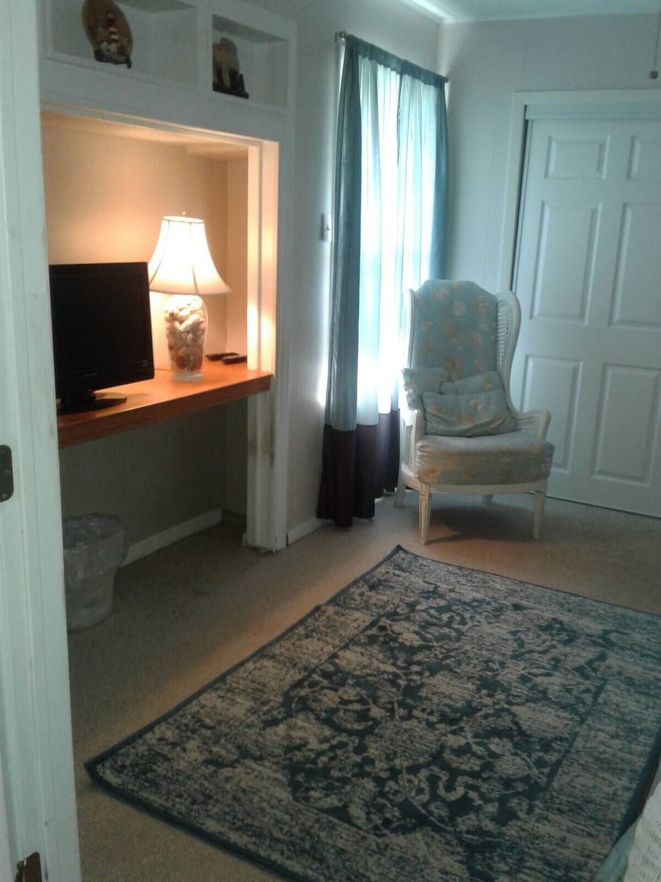 desk area