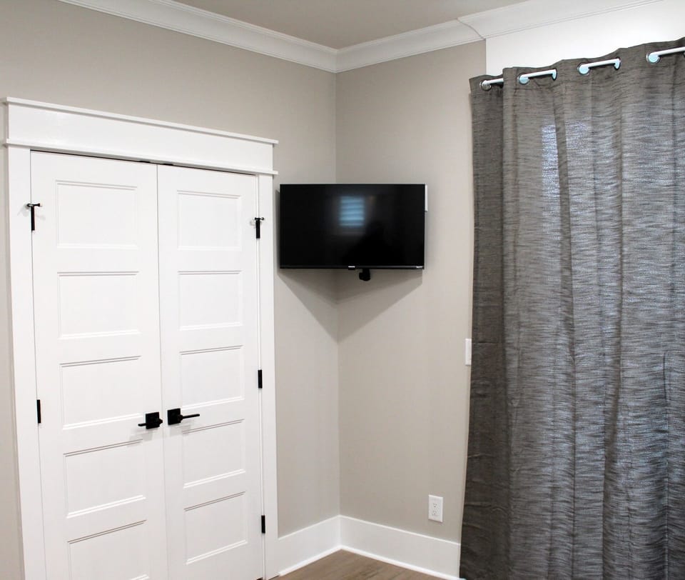 Bedroom 3-3