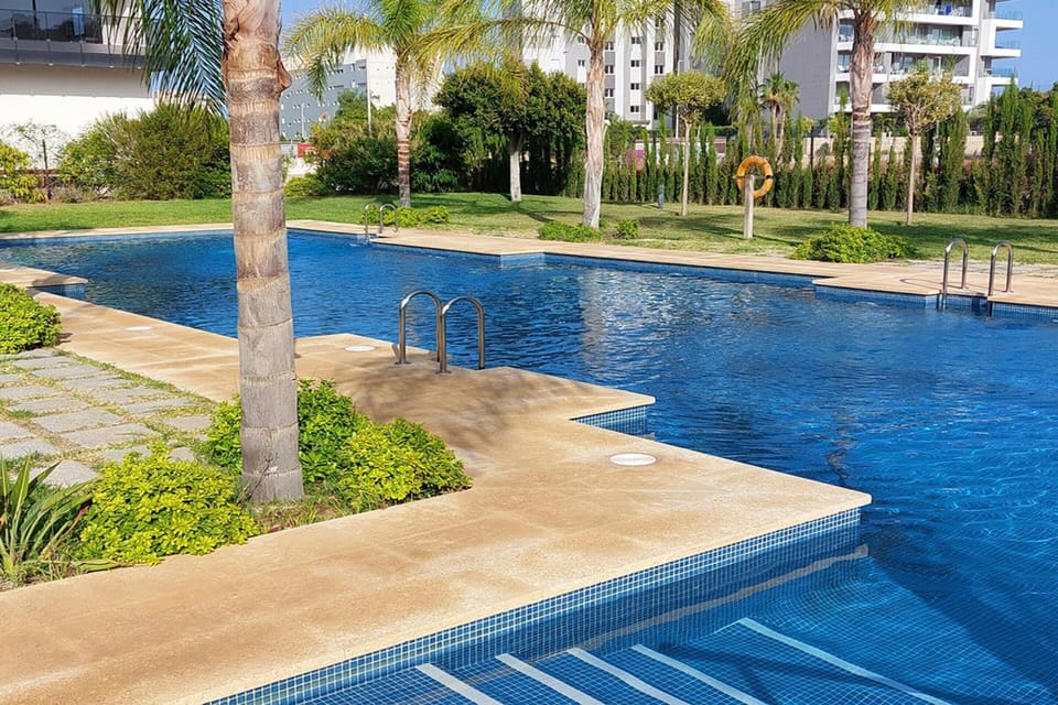 Apartment | Pool | Outdoor pool