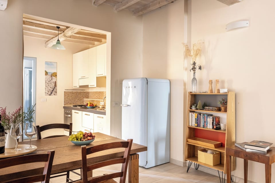 Apartment | Living area | 32-inch flat-screen TV with satellite channels