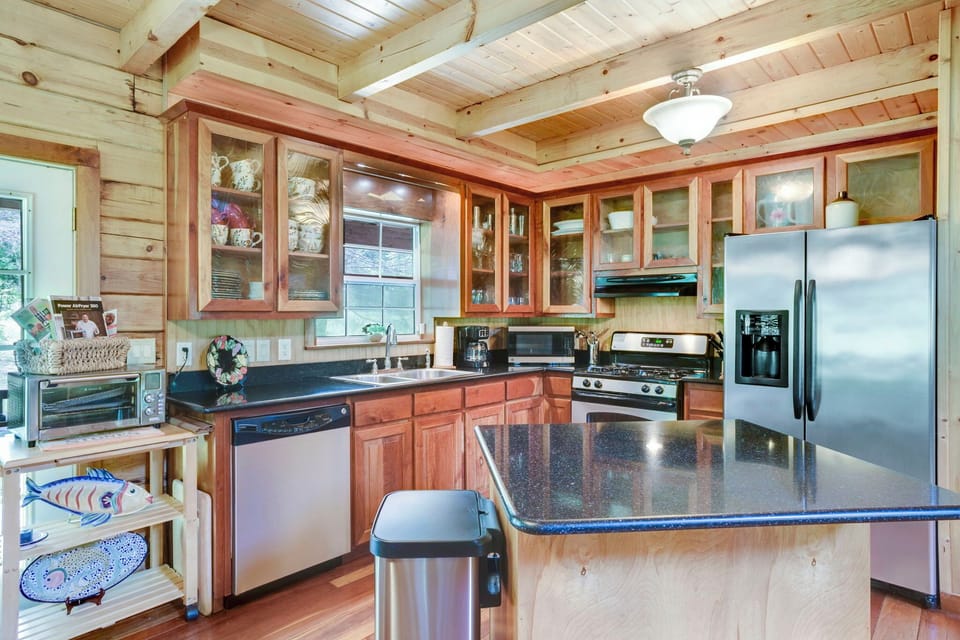Kitchen island to make prep work easy!