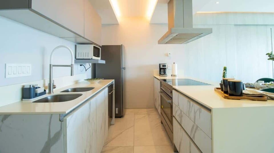 A spacious, fully-equipped kitchen