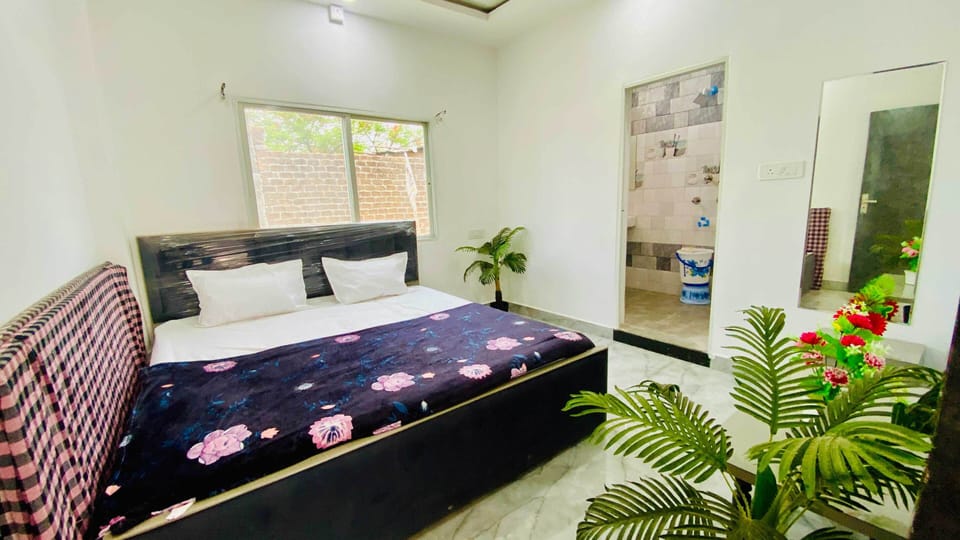 Deluxe Room, City View | Soundproofing, WiFi (free)