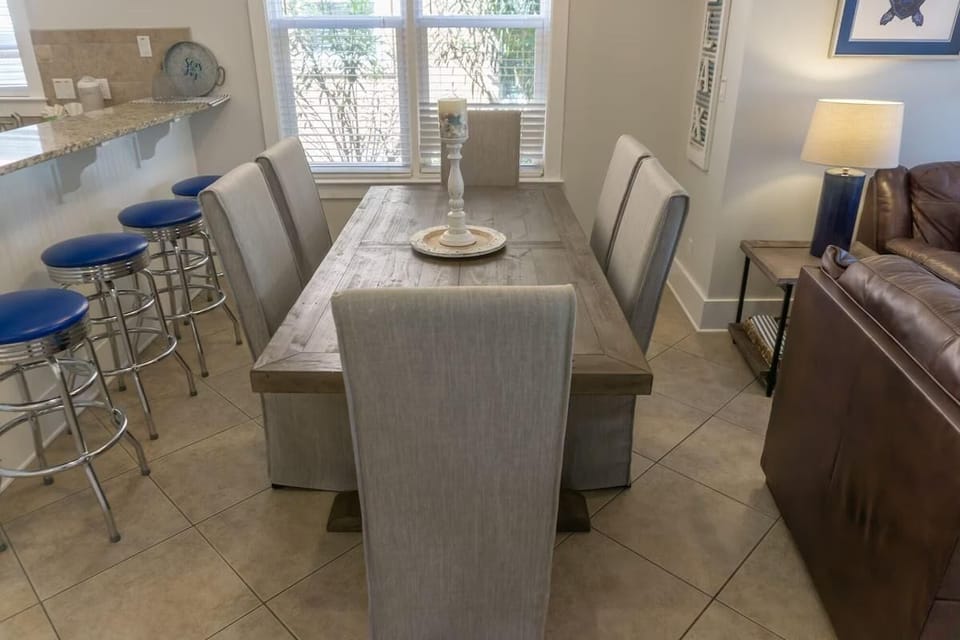 House, Multiple Beds (Miramar Beach Villa 114- Beach Therap) | Dining