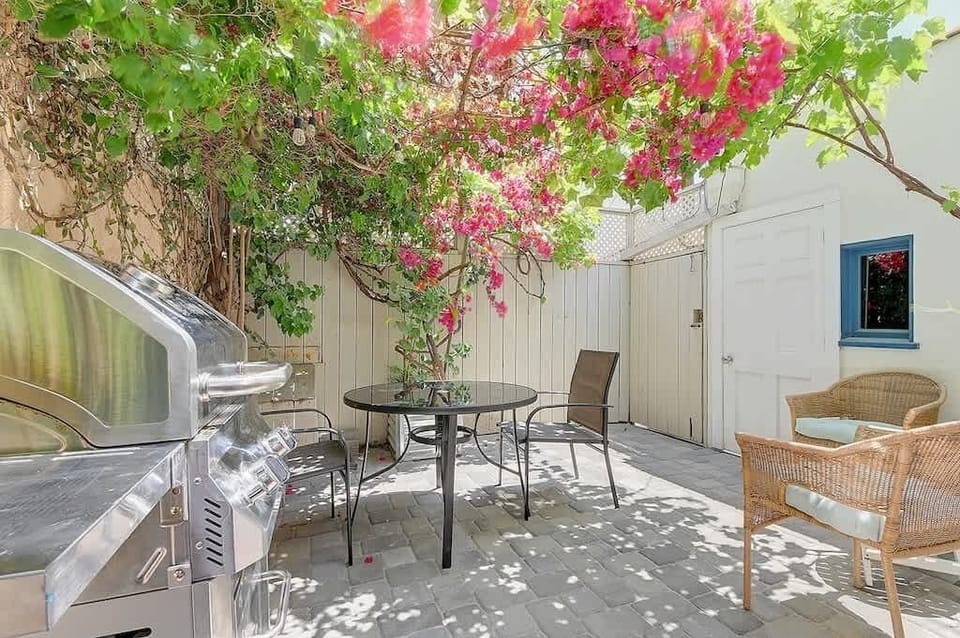 Get a breath of fresh air in our intimate outdoor backyard patio