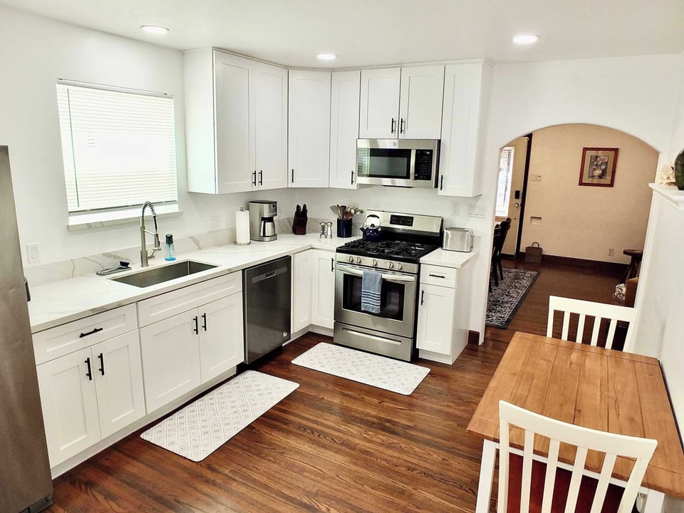 Prepare your favorite meals in the full kitchen 