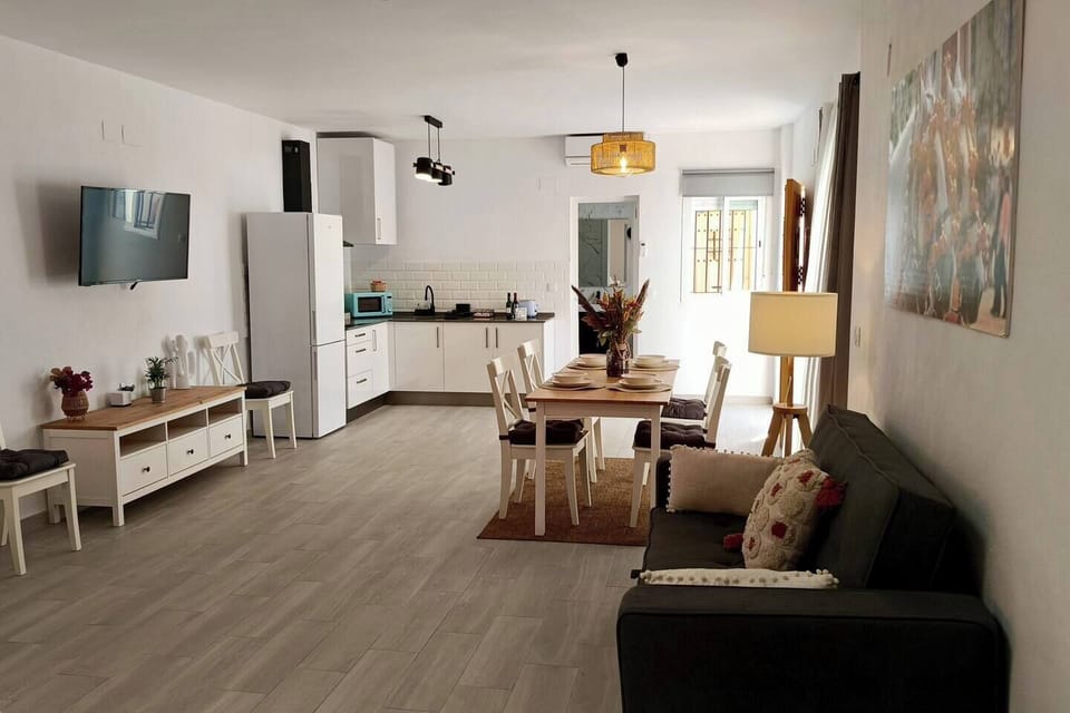 Vista general - Apartamentos Turísticos Antonio Parra - Jerez (1)