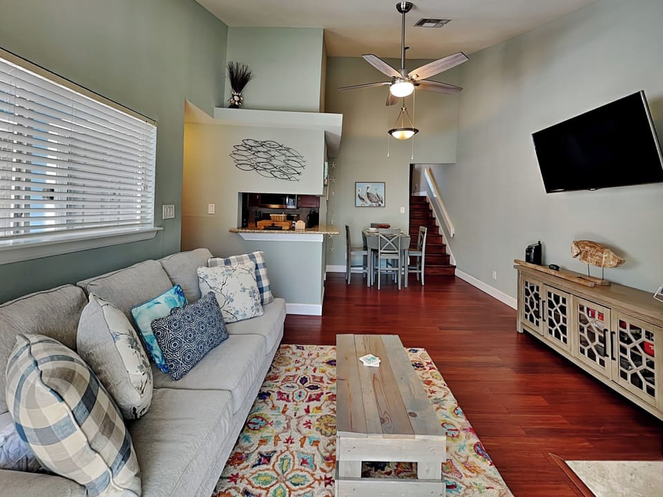 Condo (1 Bedroom) | Property amenity