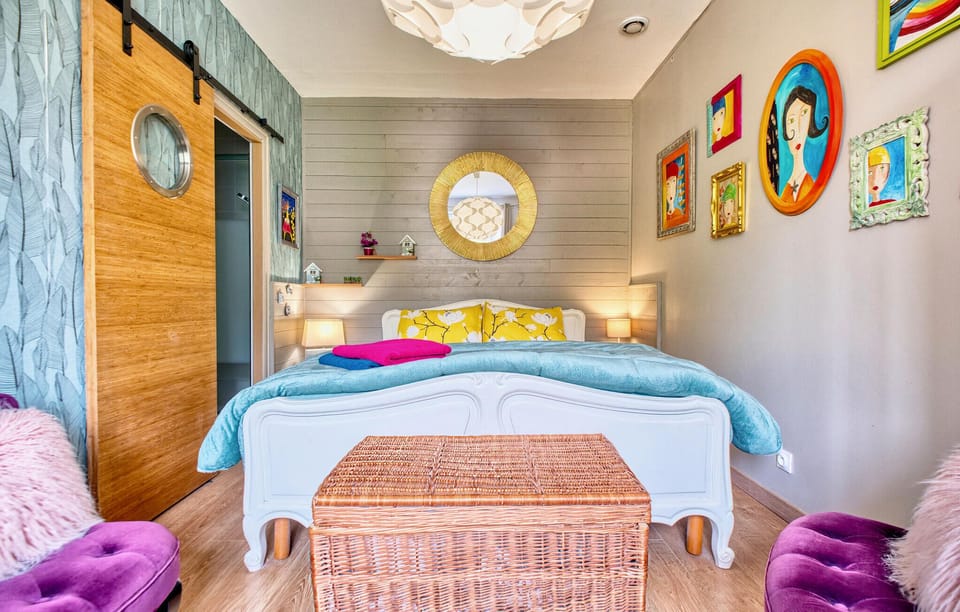 bed