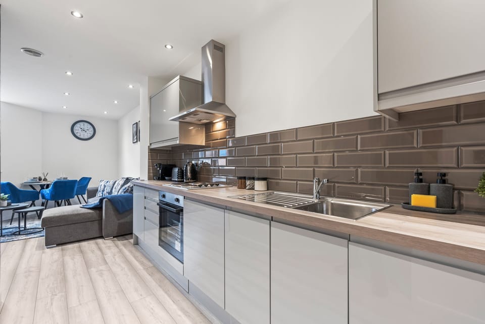 Apartment, 2 Bedrooms, Kitchen, City View | Private kitchen