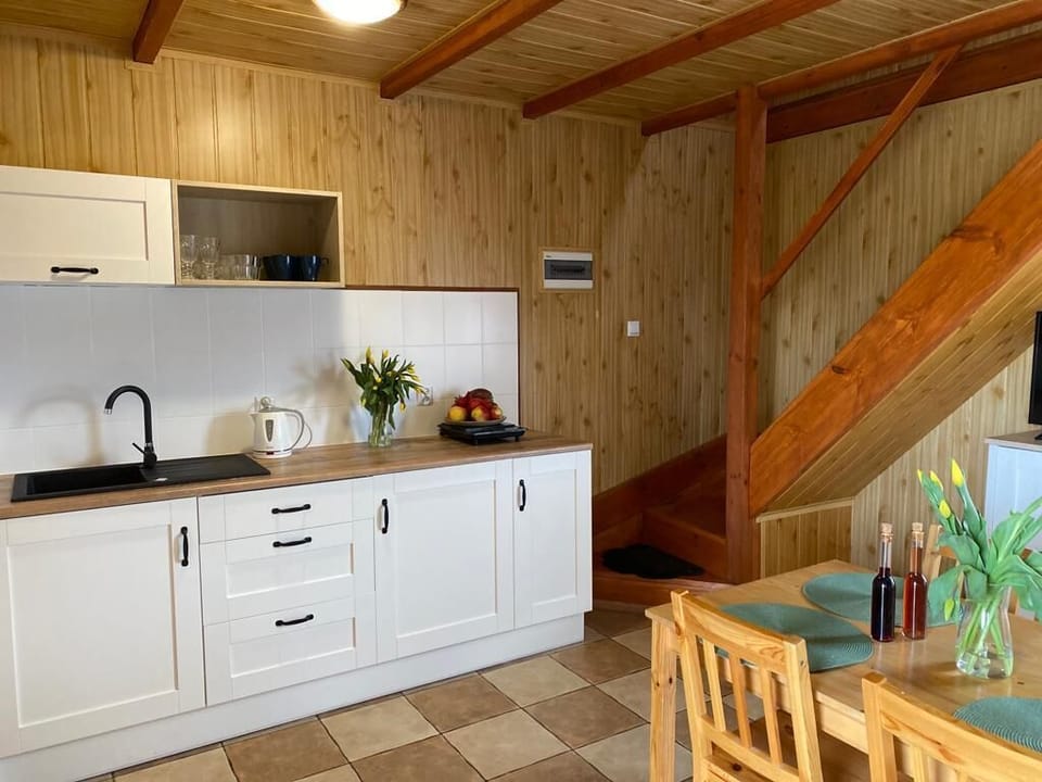 Superior Cabin | Private kitchenette