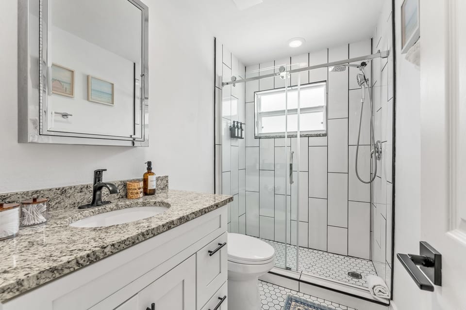 Guest bathroom with step-in shower