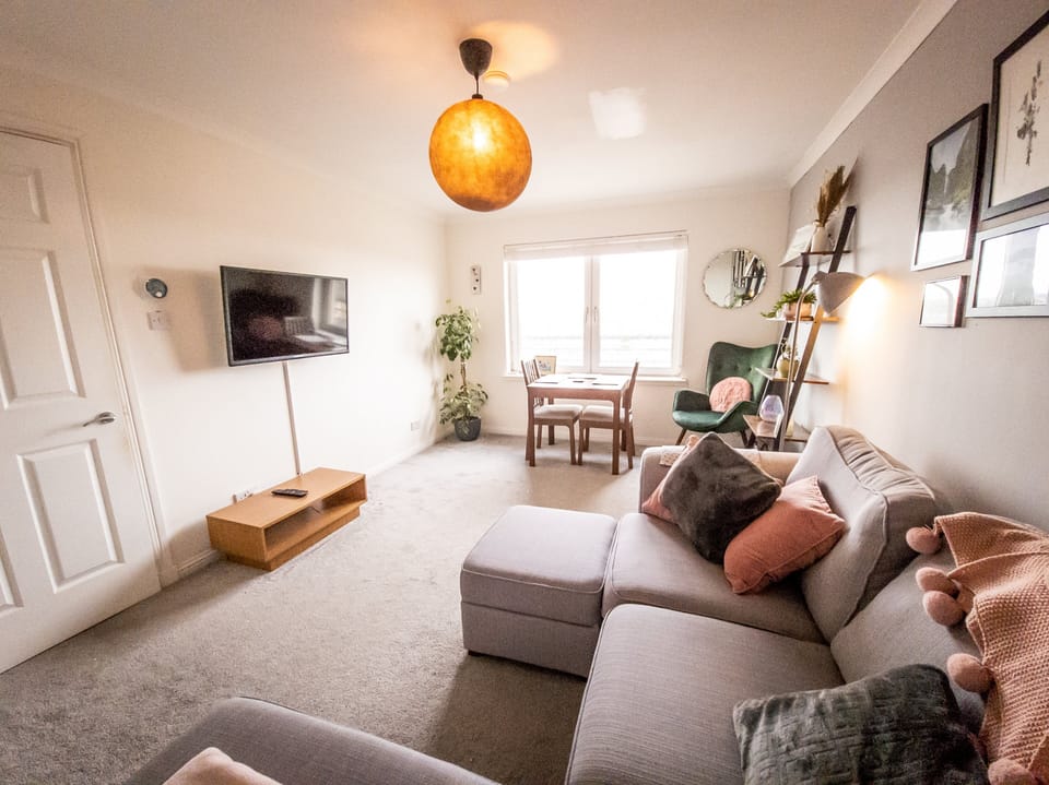 Classic Apartment | Living area | 1-inch TV with digital channels