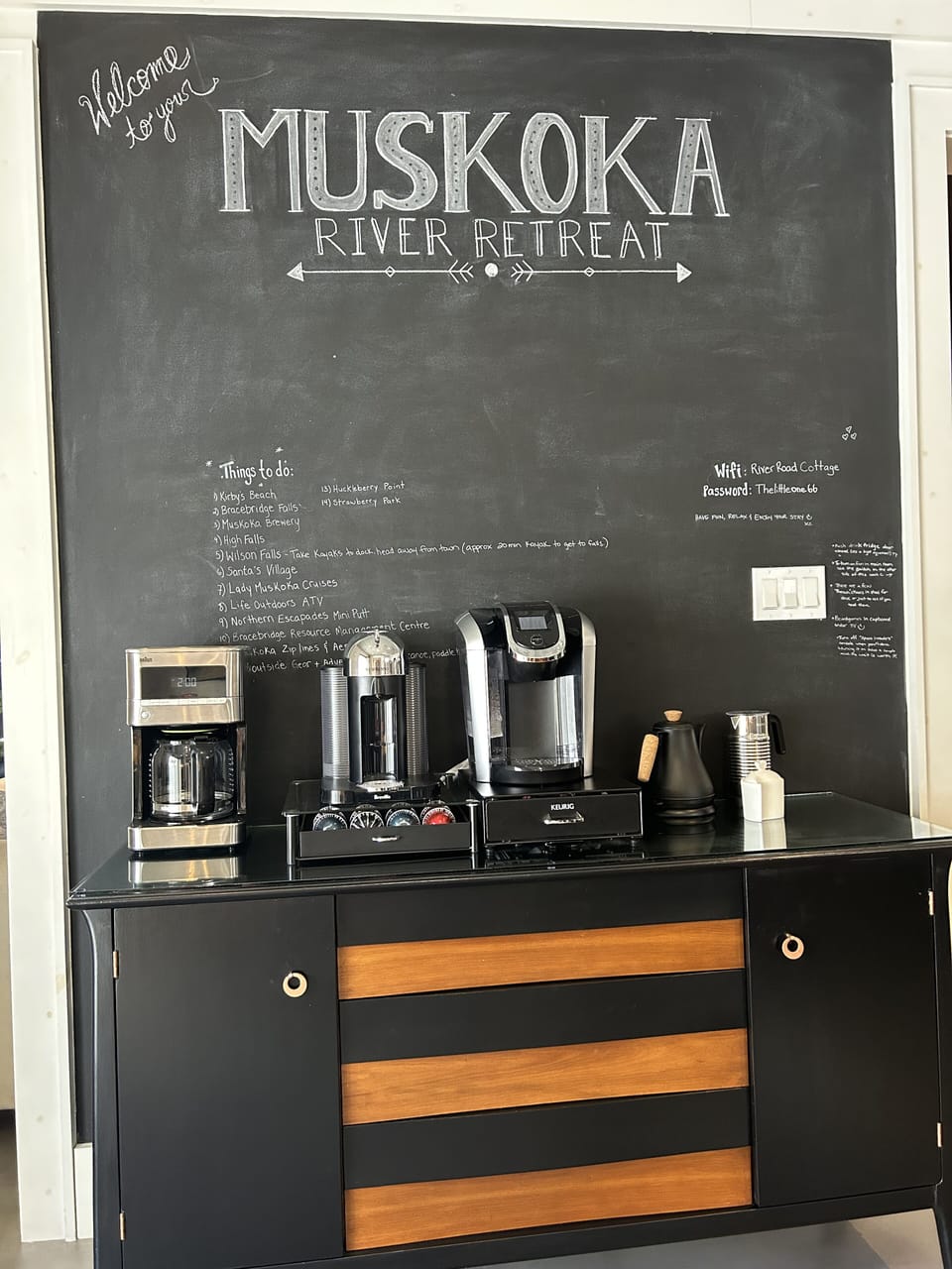 coffee and tea center