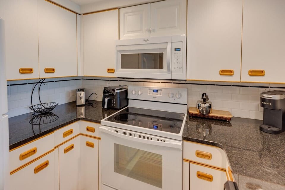 6X9A8263Rivergreen 414Rivergreen 414