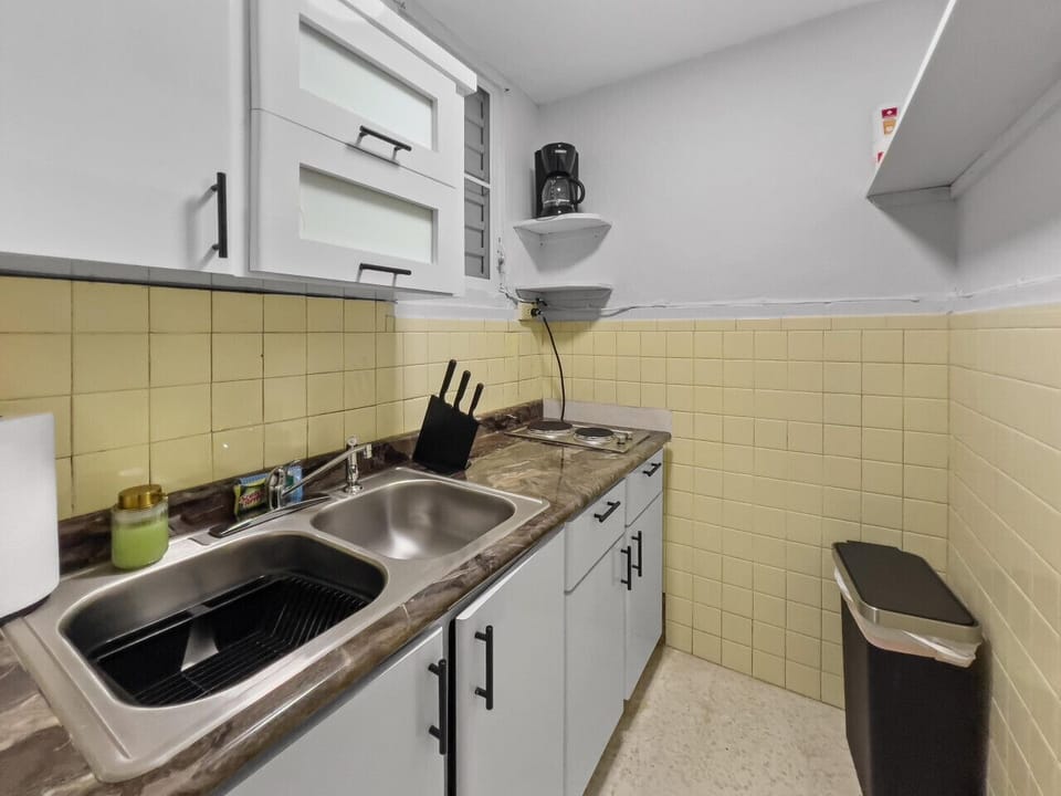 Minimalist kitchen that makes the most of studio space