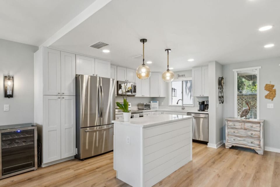 Fully equipped and updated kitchen
