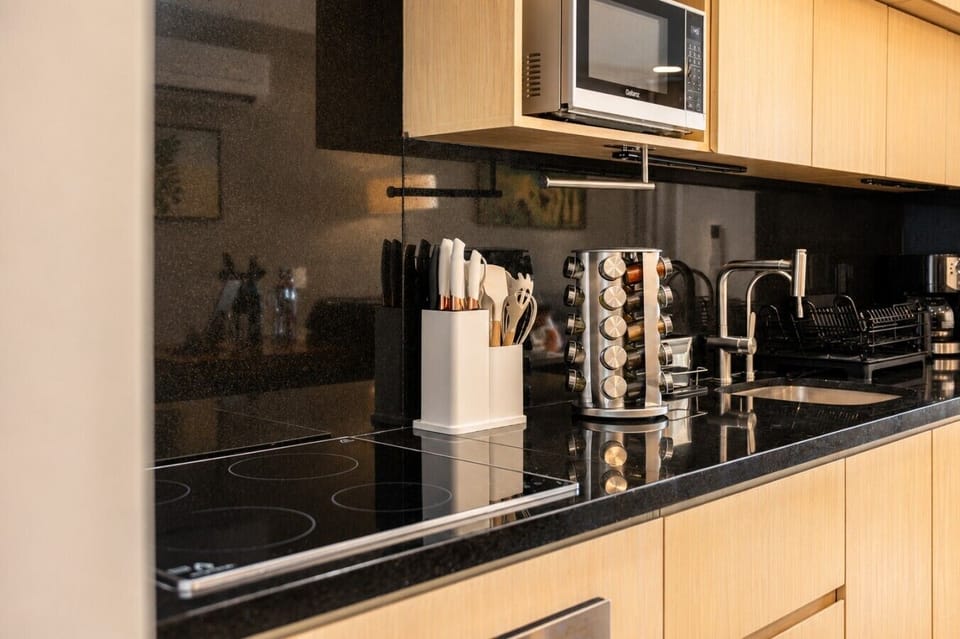 Cook, share, and feel at home.