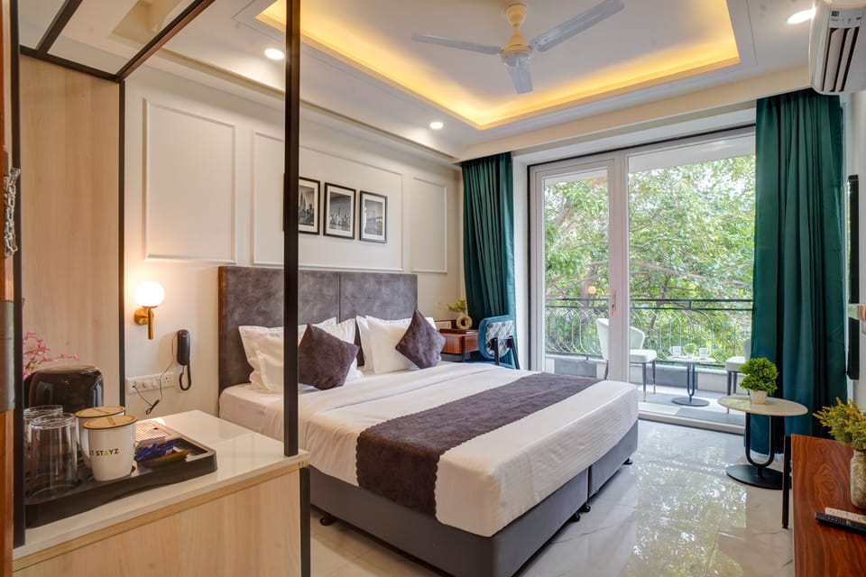 Deluxe Room with GYM access | In-room safe, desk, soundproofing, iron/ironing board
