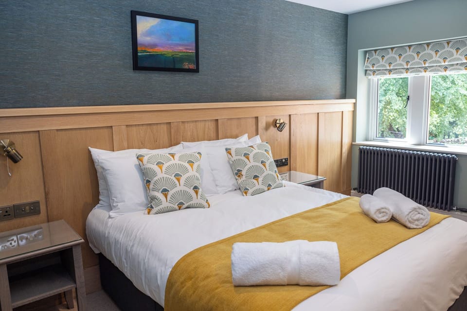 Comfort Double Room | Desk, iron/ironing board, free WiFi