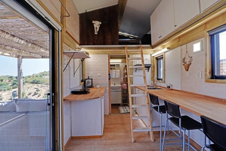 Chalet, Mountain View | Private kitchen | Mini-fridge, microwave