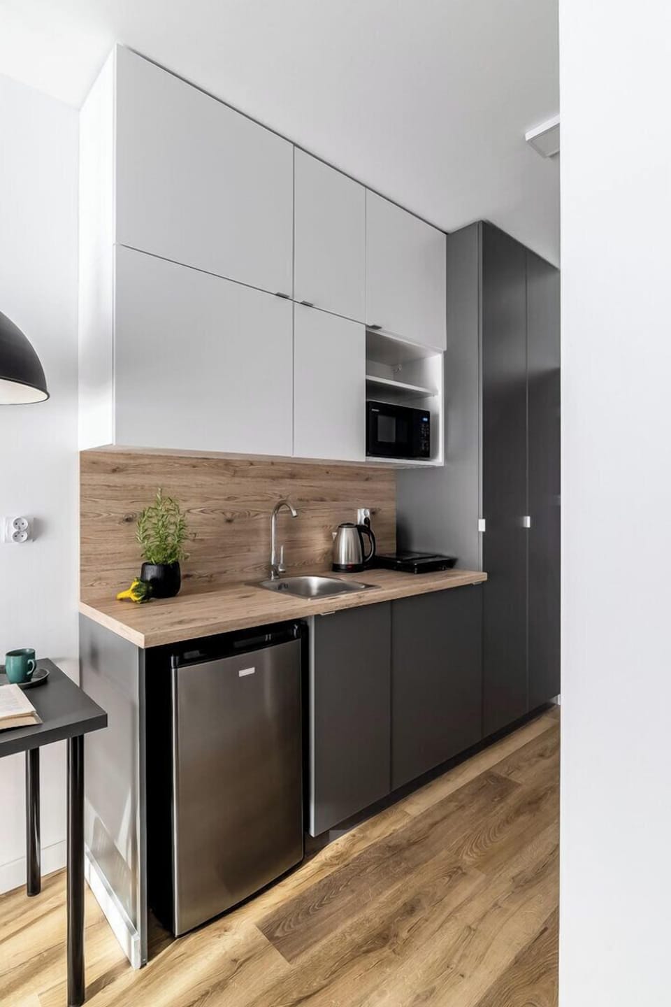 Private kitchenette