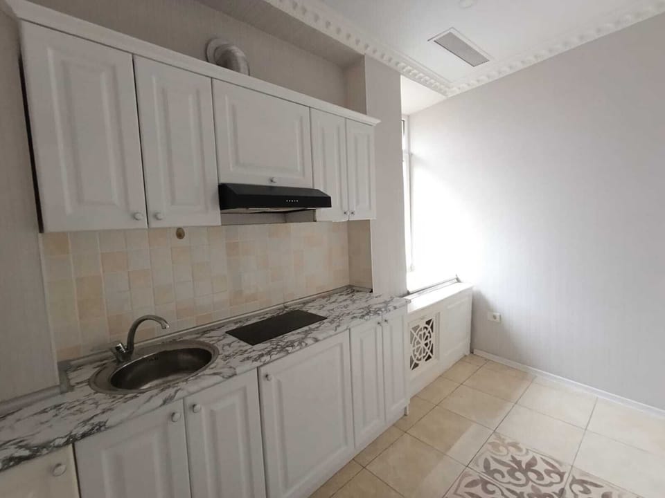 Suite, 2 Bedrooms, City View | Private kitchen | Shared fridge, microwave, electric kettle