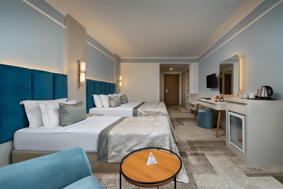 Premium bedding, minibar, in-room safe, desk