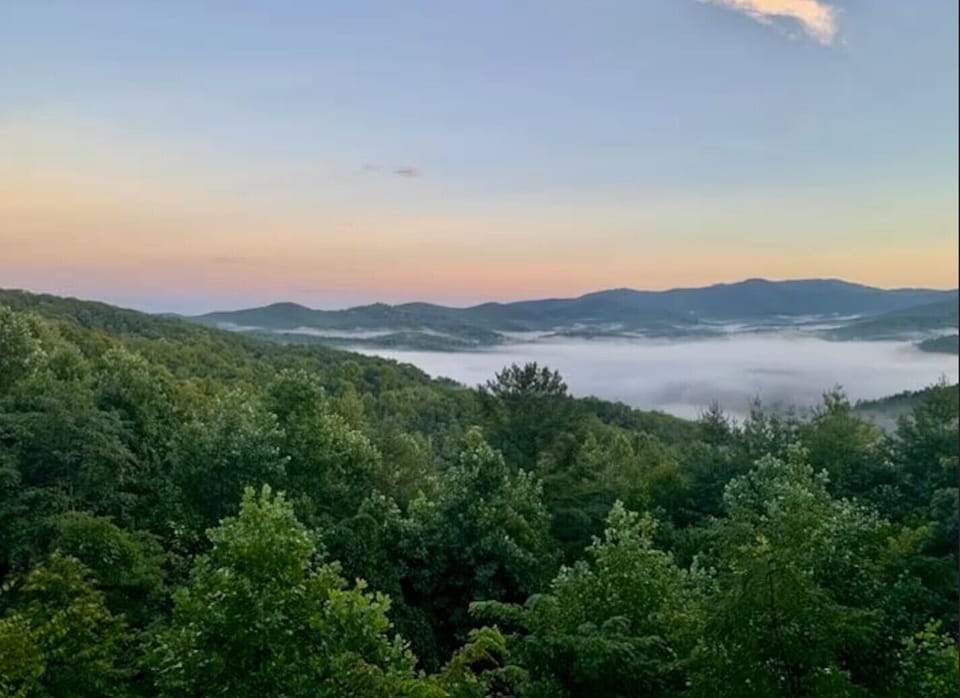 The perfect mountain getaway in North Georgia!
