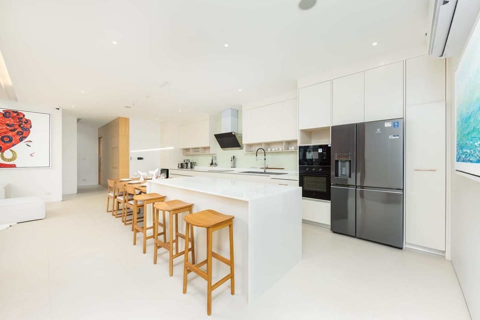 Villa, 3 Bedrooms, Lanai | Private kitchen | Electric kettle, dining tables, kitchen islands
