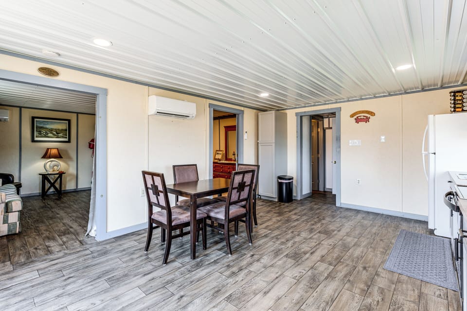 Cottage (1 Bedroom) | Interior
