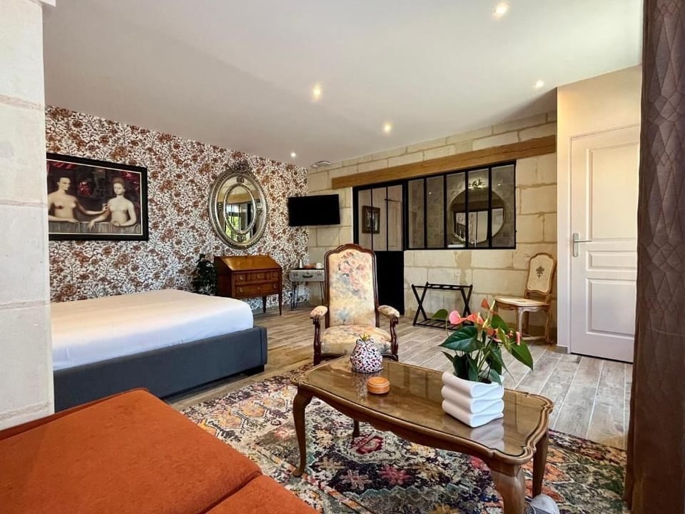 Classic Quadruple Room | Soundproofing, free WiFi, bed sheets