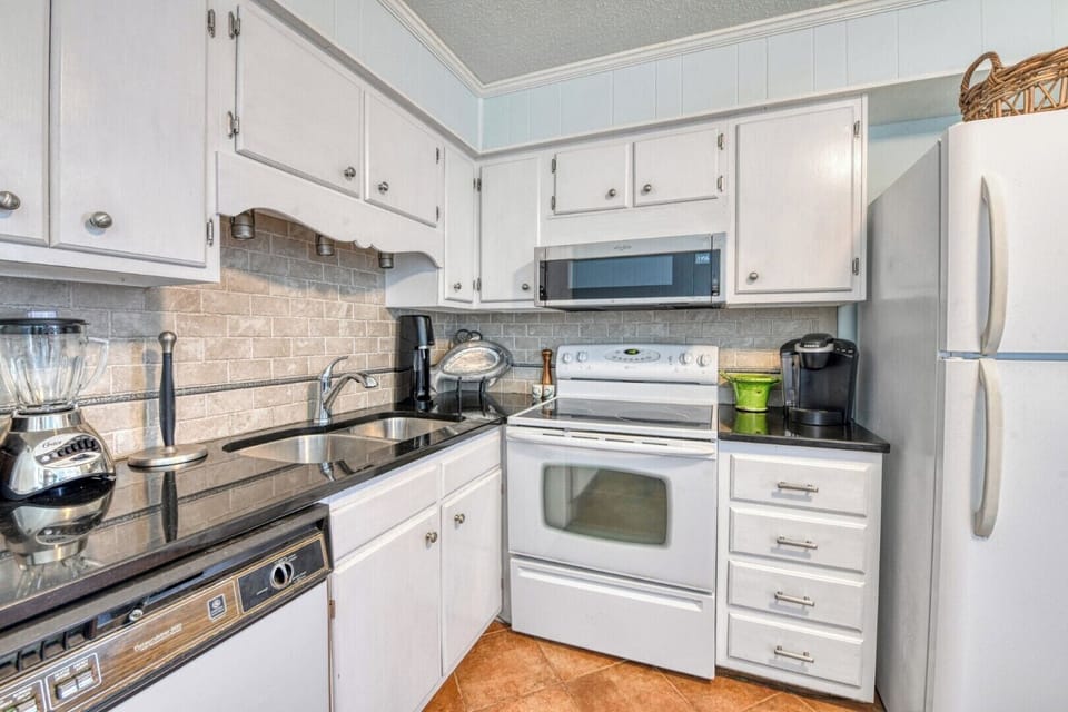 Inlet Pointe 35