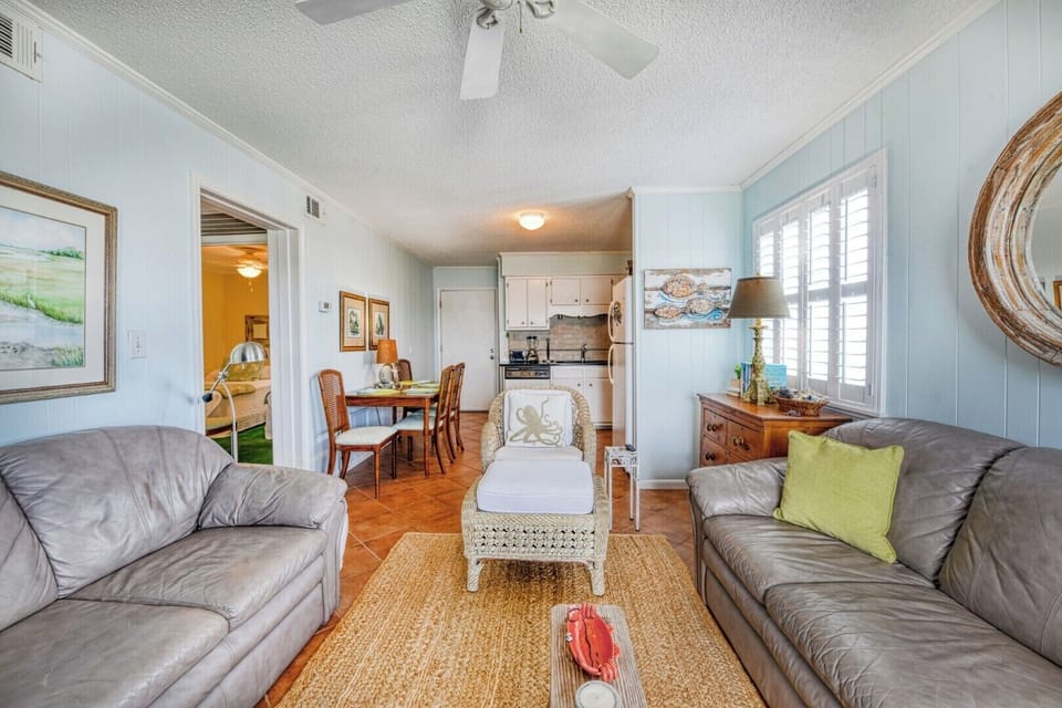 Inlet Pointe 35