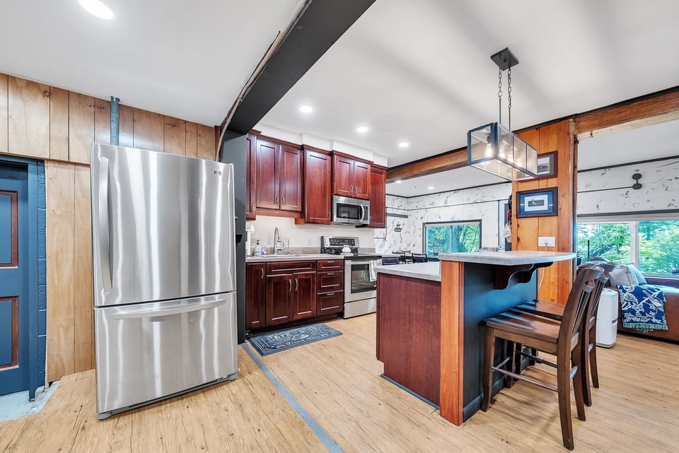 Indoors, Hardwood, Kitchen, Floor, Flooring