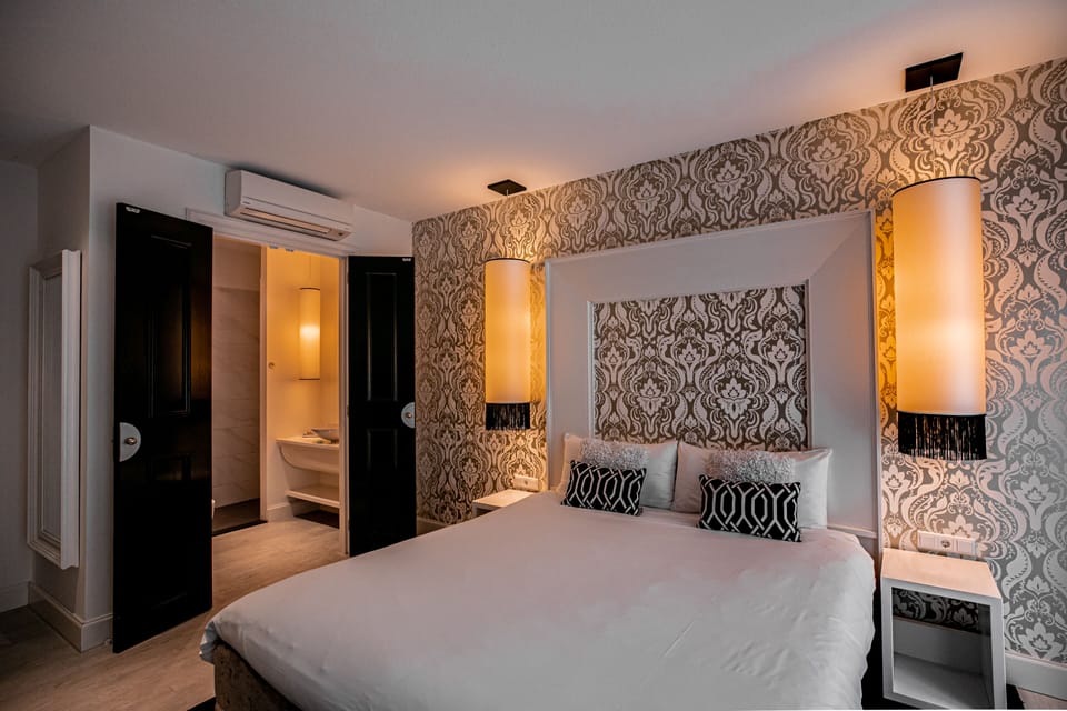 Standard Double Room | Egyptian cotton sheets, premium bedding, in-room safe, desk