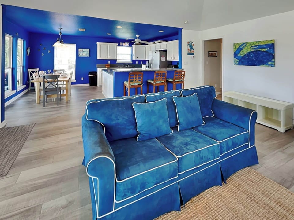 House (3 Bedrooms) | Property amenity
