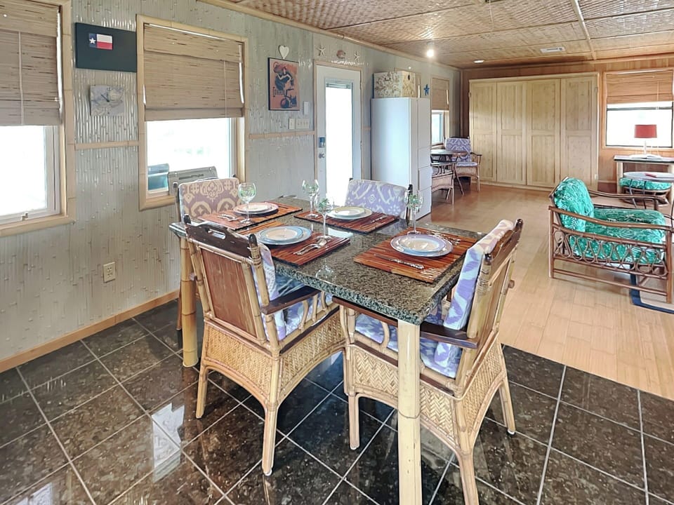 House (0 Bedroom) | Property amenity