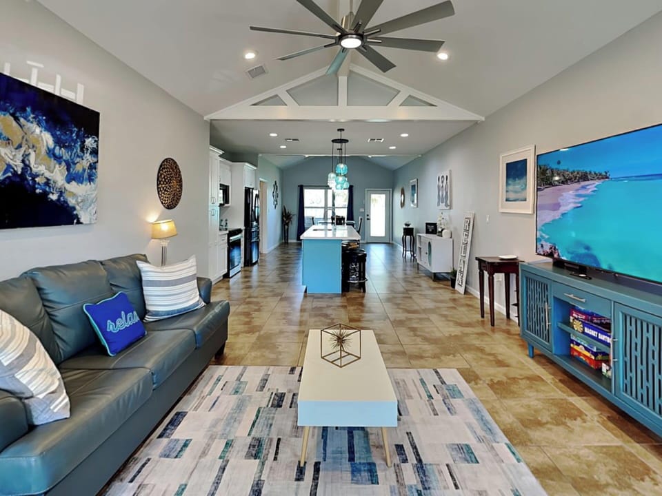 House (2 Bedrooms) | Front of property