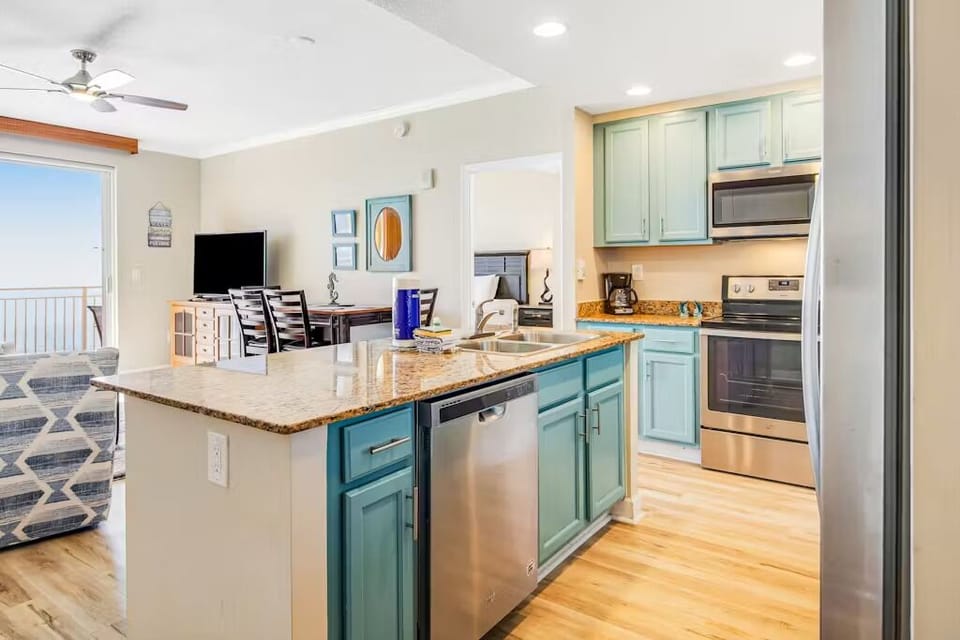 Kitchen (2)