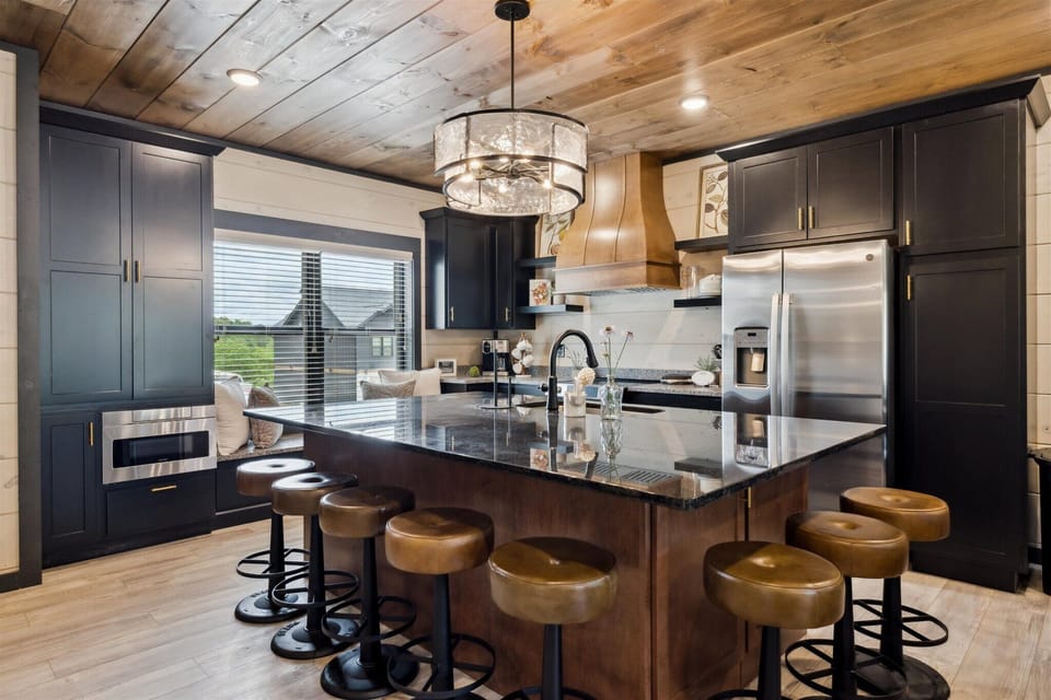 Chef's Kitchen — Dark Cabinetry, Large Island, Full Appliance Suite, Stocked for Large Group Meals