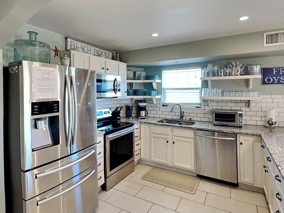 House (3 Bedrooms) | Property amenity
