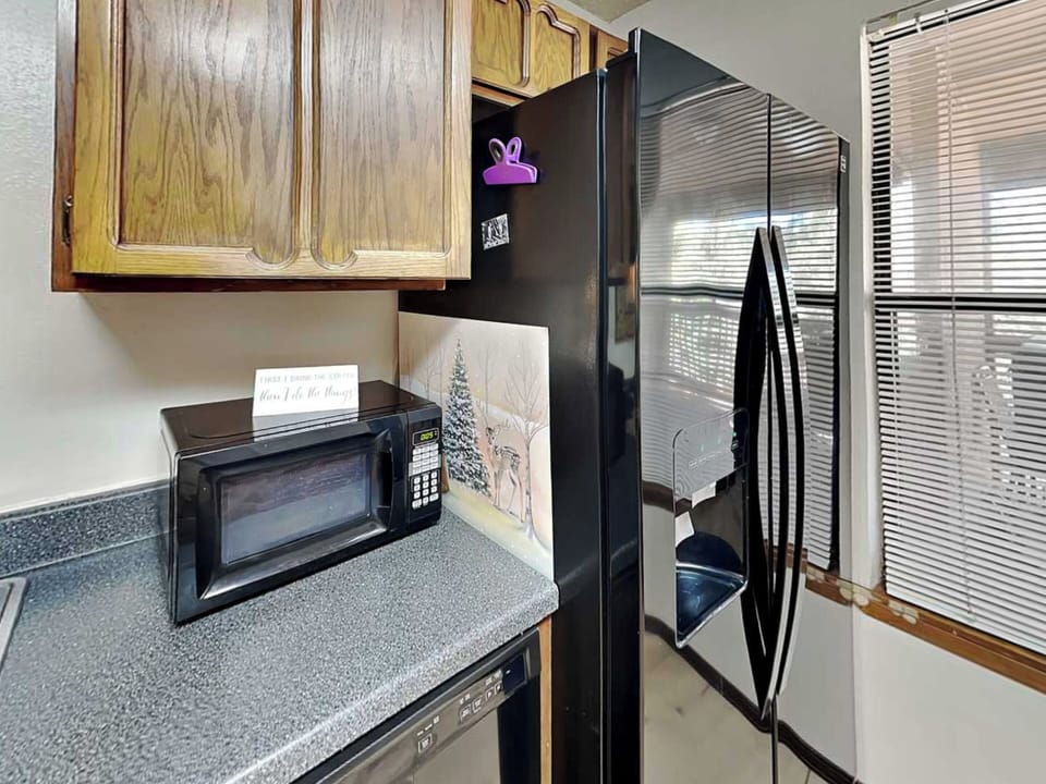 Condo (6 Bedrooms) | Property amenity