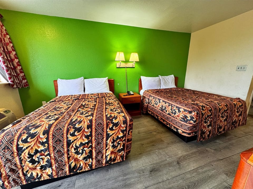 Desk, free WiFi, bed sheets