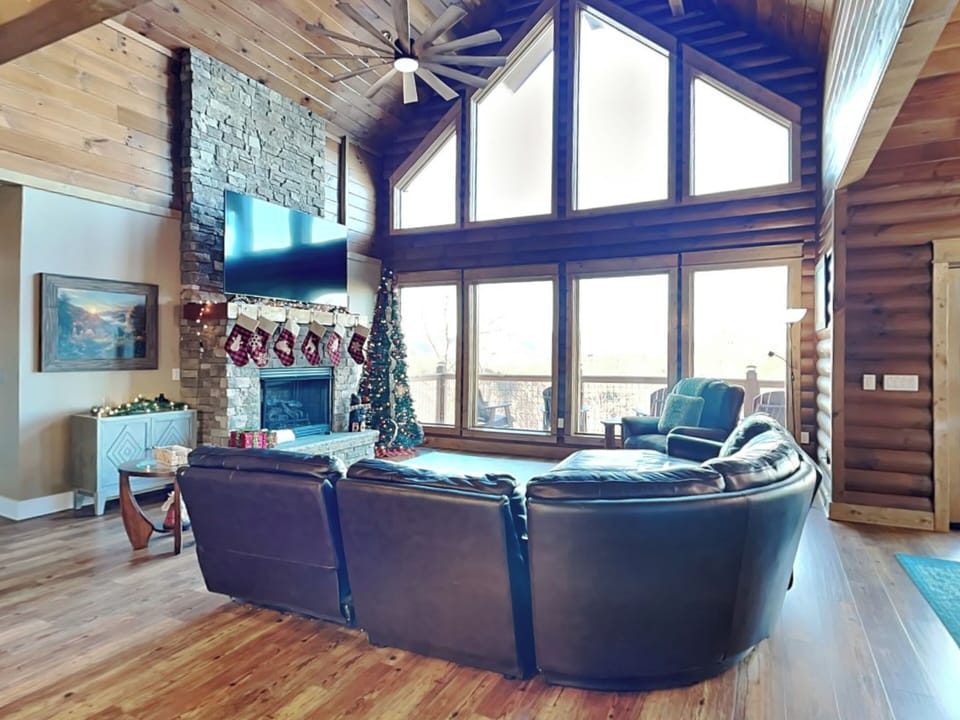 Studio (5 Bedrooms) | Property amenity